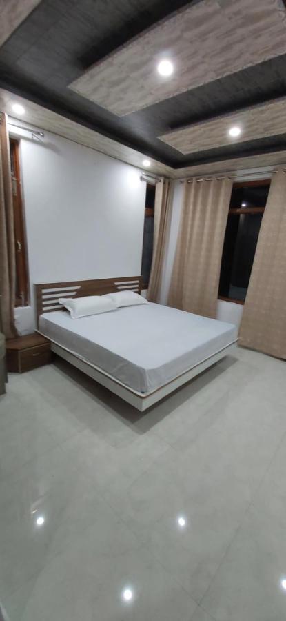 Solitude Inn Bnb 西姆拉 外观 照片