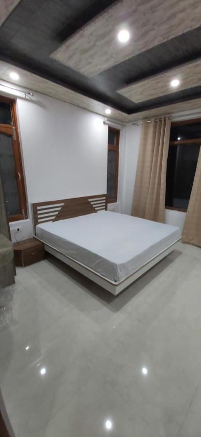 Solitude Inn Bnb 西姆拉 外观 照片